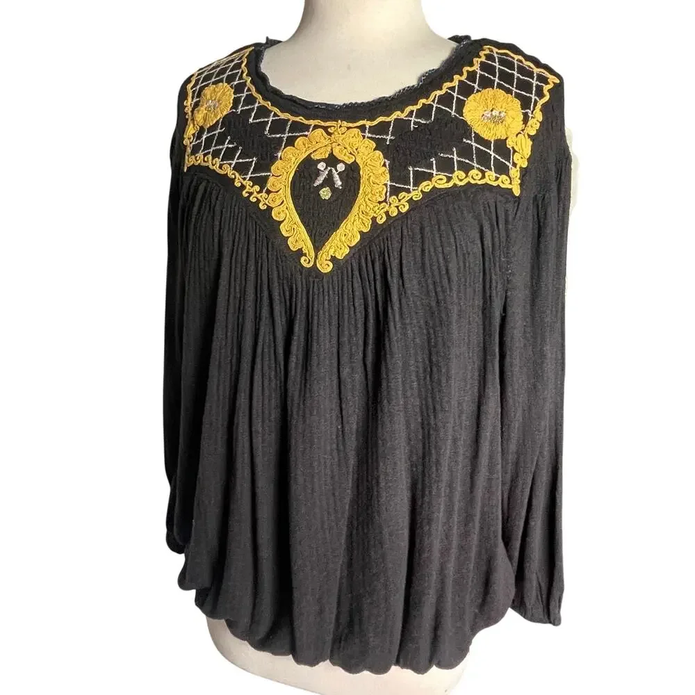 NWT FREE PEOPLE Women’s Boho Begonia Black Embroidered Bubble Hem Top